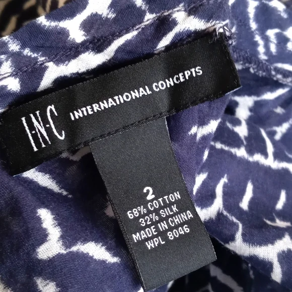 INC International Concepts Silk Blend Indigo White Paisley Sleeveless Blouse 2 - Picture 2 of 13